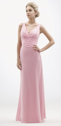 Elegant v-neck A-line chiffon evening gown. Evening Dress