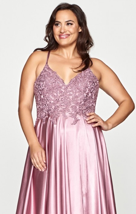 PLUS SIZE PROM DRESS EXCLUSIVE TO US IN THE MIDLANDS